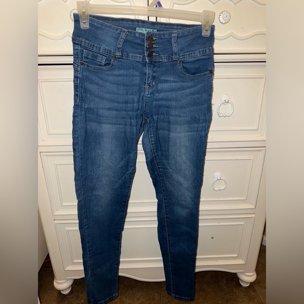 Women’s skinny jeans